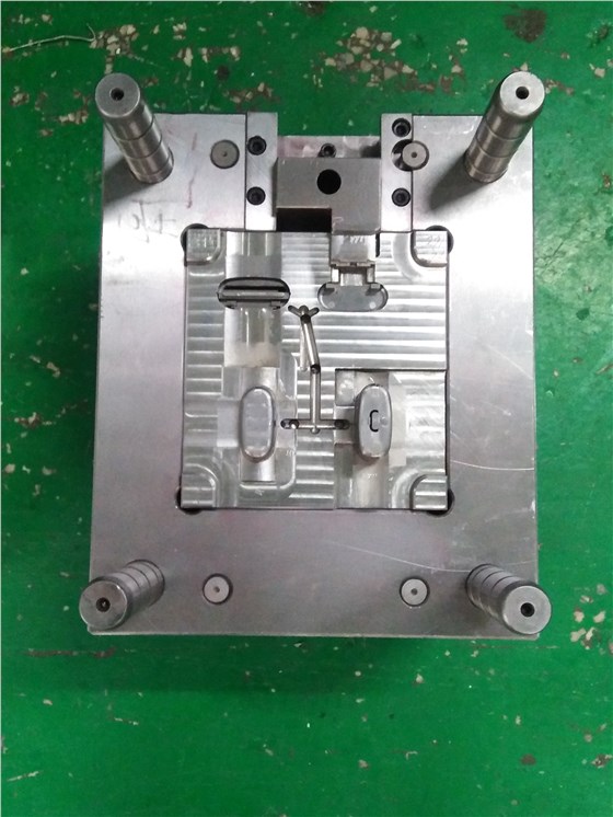 注塑模生產(chǎn) 注塑模生產(chǎn)