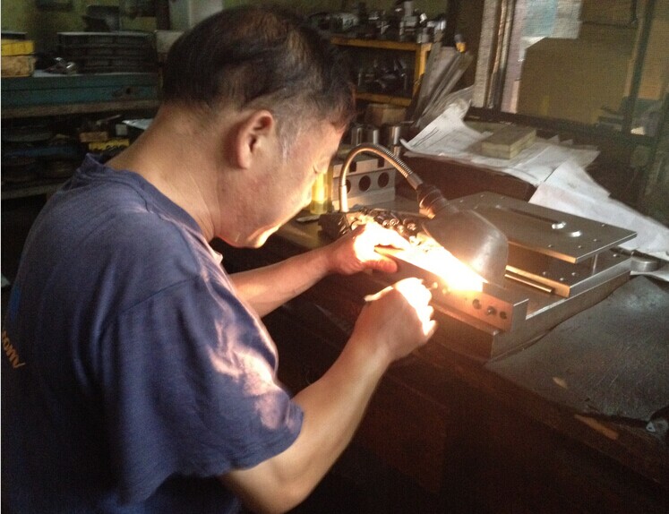 模具加工 模具加工