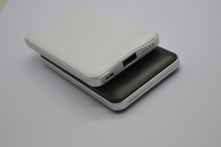 充電寶外殼注塑加工案例U550 注塑模具專(zhuān)業(yè) 充電寶外殼注塑加工案例U550 注塑模具專(zhuān)業(yè)