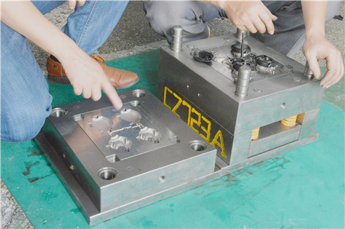 塑膠模具 塑膠模具