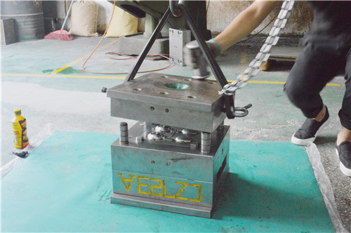 注塑模具生產(chǎn) 注塑模具生產(chǎn)