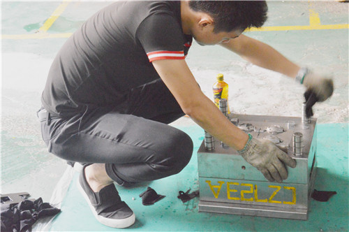 注塑模具 注塑模具