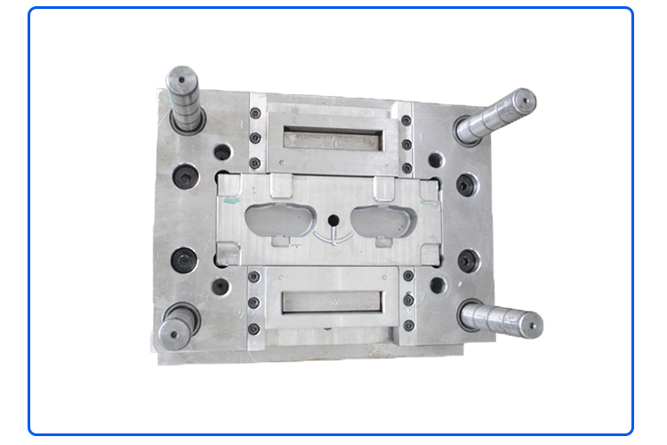 藍(lán)牙耳機(jī)模具加工案例CZ704B 電子注塑模具 藍(lán)牙耳機(jī)模具加工案例CZ704B 電子注塑模具