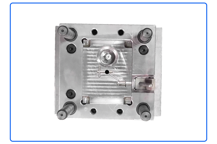 無線充模具加工案例CZ760B 深圳注塑模具制造廠 無線充模具加工案例CZ760B 深圳注塑模具制造廠