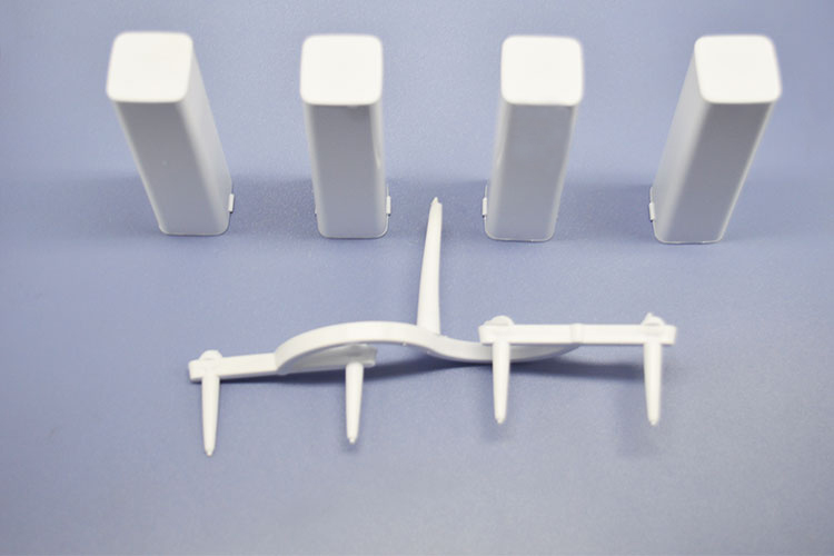 移動(dòng)電源外殼注塑加工案例CZ524B 定制注塑件加工 移動(dòng)電源外殼注塑加工案例CZ524B 定制注塑件加工